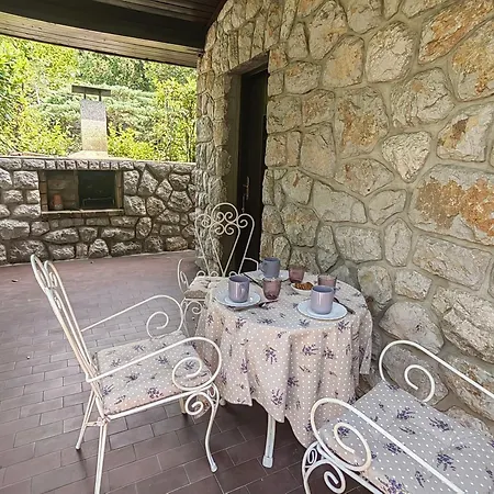 Apartament Lada